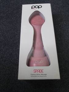 lot 210 image: Pop Sonic Spade Cleansing & Exfolia...