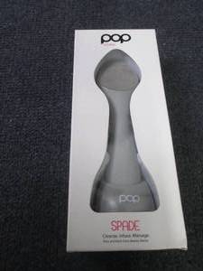 lot 212 image: Pop Sonic Spade Cleansing & Exfolia...