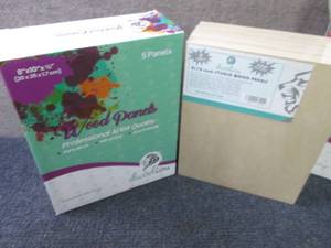 lot 238 image: 2- 5 pks Daveliou 8x10 Wood Can...