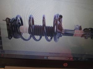 lot 325 image: Monroe Shocks & Struts 272306 Strut...