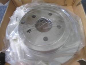 lot 341 image: Carquest Wearever Disc Brake Rotor ...
