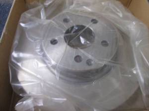 lot 343 image: Carquest Wearever Disc Brake Rotor ...