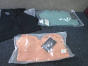 lot 476 image: 3 Assorted Medium Gym Wolf Ladies S...