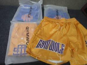 lot 497 image: 4 pair Small Gym Wolf Mens Athletic...
