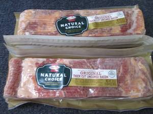lot 8 image: CC 2- 20 oz Hormel FROZEN Natural C...