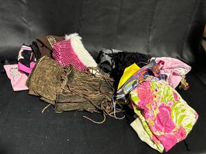 lot 44 image: Assortment of Fashion Accessories and Small Bags