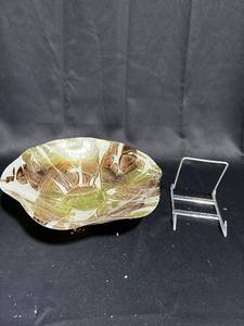 lot 86 image: Vintage Decorative Ceramic Bowl with Metal Stand - Floral Design