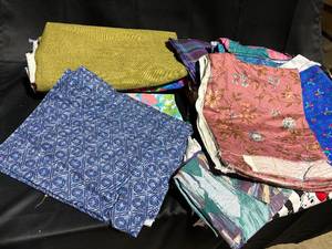 lot 91 image: Assortment of Vintage Fabric Squares - Colorful Patterns and Textures