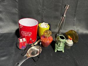 lot 103 image: Assortment of Kitchen and Home Decor Items - Vintage and Unique
