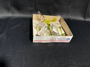 lot 105 image: Set of 5 Vintage Green Floral Martini Glasses - Box Included