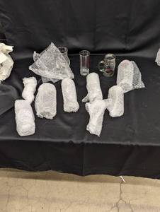 lot 132 image: Group of 8 Assorted Glassware - Includes Mason Jar and Shot Glass