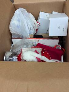 lot 152 image: Box of Holiday Dcor and Gift Packaging Assortment