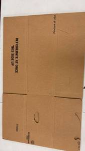 lot 282 image: Refrigerated Shipping Box - Product of USA