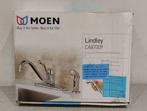 NEW MOEN LINDLEY CHROME KITCHEN FAUCET