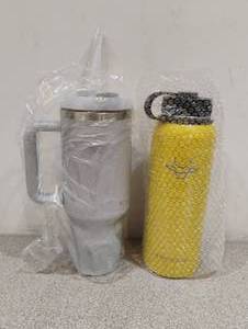 2 NEW INSULATED CUPBOTTLES