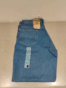 NEW CARHARTT TAPERED LEG JEAN SIZE 40 X 32