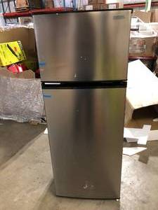 Vissani 7.1 cu. ft. Top Freezer Refrigerator in Stainless Steel Look Slight Damage Customer Returns See Pictures