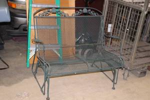 lot 511 image: Metal Swing Patio Bench
