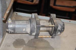 lot 582 image: Winch Motor