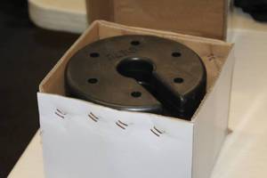 lot 528 image: Lot of (4) Quest 5-lbs Canopy Weight Plates