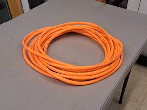 lot 608 image: 300-PSI Air Hose