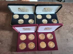 2-Grand Casino Collector 5$ Coins (MN Highlights)1998-99 & 2-Sets 5$ 1994-1995