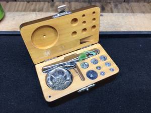 lot 134 image: Vintage Mini Scale - Wood Box - Appears Complete