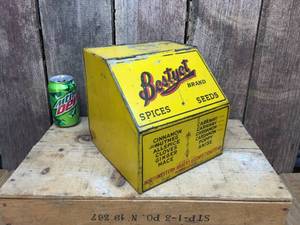 lot 177 image: Vintage Bestyet Countertop SpiceSeed Storage Tin