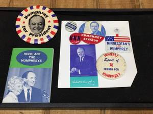 lot 202 image: Group Vintage Hubert Humphrey Political Items