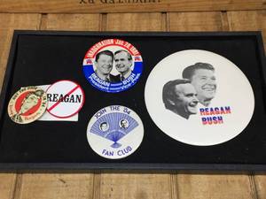 lot 204 image: Vintage ReaganBush Political Pinback Buttons