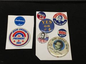 lot 206 image: Vintage Wallace - Jesse Jackson Political Pinback Buttons