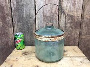 lot 290 image: Antique Cleveland Metal Products - Glass Kerosene Container
