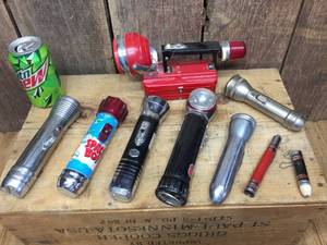 lot 304 image: Group Vintage Flashlights