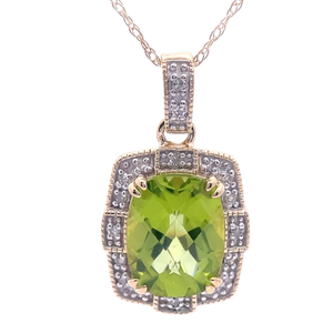 Oval Peridot & Diamond Rustic Halo Drop Pendant Necklace in Yellow Gold
