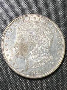 1921 US MORGAN SILVER DOLLAR