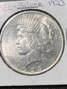 1923 US PEACE SILVER DOLLAR UNC