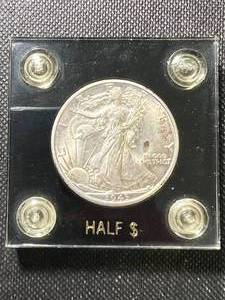 1943-D US WALKING LIBERTY HALF DOLLAR UNC IN CASE