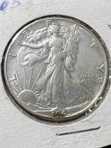 1945 US WALKING LIBERTY HALF DOLLAR
