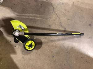 RYOBI Expand-It Universal Straight Shaft Edger Attachment  Customer Returns See Pictures