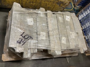 lot 24 image: Pallet Sale - Stack Stone - Drakestone Rustland Falls - approx 98 Sq Ft