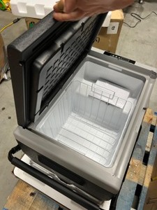 lot 12 image: Portable 12v 24v Fridge Freezer - New In Box