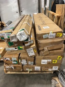 lot 64 image: Pallet Sale - Large pallet of random larger items 8ftx4ft