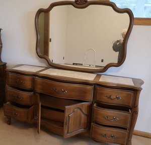 SOLID WOOD DRESSER WITH MIRROR AND MARBLE INSERTS