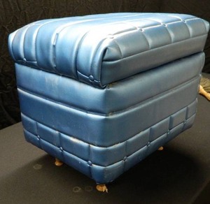 COOL RETRO BLUE OTTOMAN