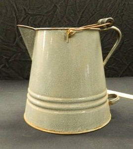 METAL WATERING CAN AND VINTAGE GRINDER