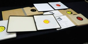 SMALL LOT OF ORGAN RECORDS