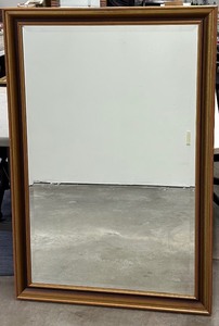lot 42 image: Lovely Large Beveled Glass Mirror