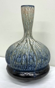 lot 6A image: Large Artisan Crafted Pottery Vase