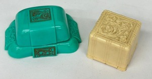lot 146 image: Two Vintage Celluloid Ring Boxes