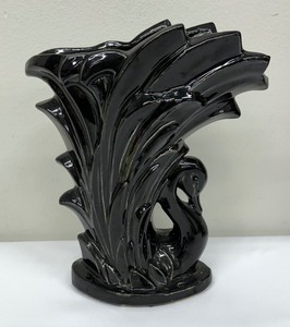 lot 109 image: Mid Century McCoy Black Swan Planter